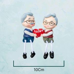 Old Grandpa with Wife Couple Hanging Leg Showpiece