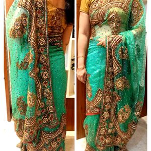 🔥Women Heavy Embroidered Partywear Saree🔥