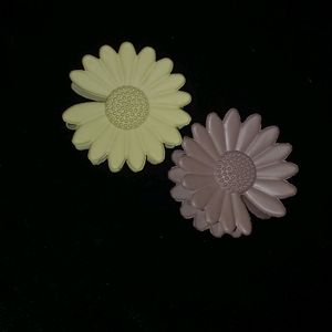 Trending Korean Sun Flower Clip