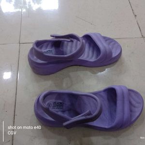 Used Zudio Sandals