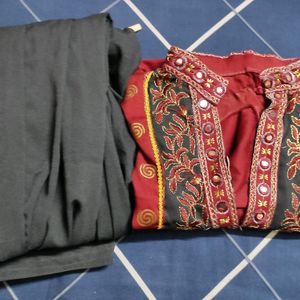 Deep Back Kurta Set