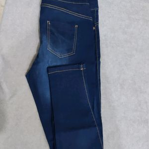 Stretchable Jeggings