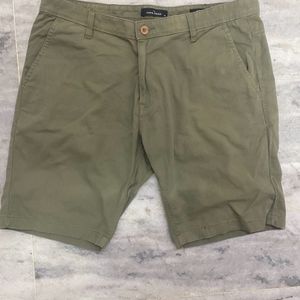 Highlander Shorts Olive Green