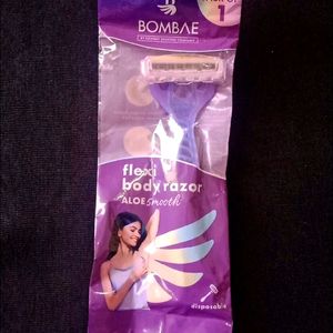 Bombae Women's Razor