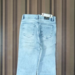 Y-06 Size 28 Slim Fit Women Denim Jeans