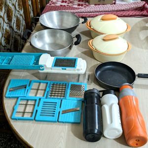 14 Kitchen Set Items