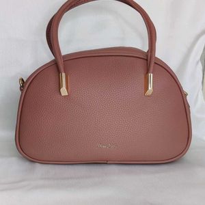 Cute pink handbag (FIXED PRICE)