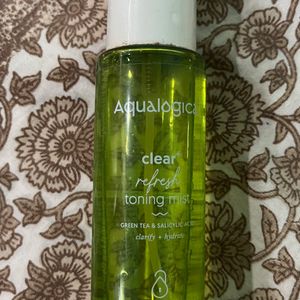 Aqualogica Clear+Refresh Toning Mist 💚