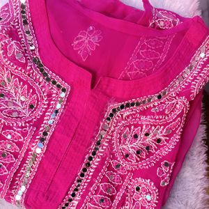 Beautiful Chikankari Kurti For Women