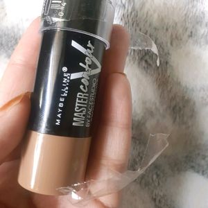 Foundation Nd Concealer Combo With Freebie