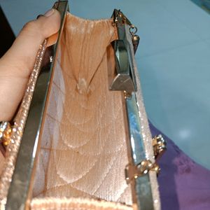 GOLD SLING BAG FOR PARTIES❣️