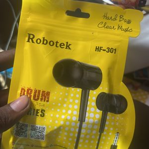 Robotek Earphones