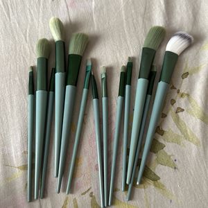 Makeup Brushes