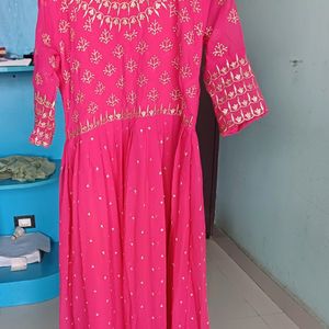 Ananrkali Top And Dupatta