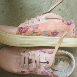 Pink Casual Shoe