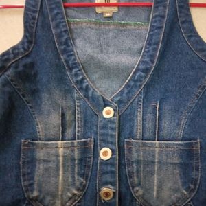 Sleeveless Denim Top