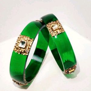 Trandy Fashionable Green Kada