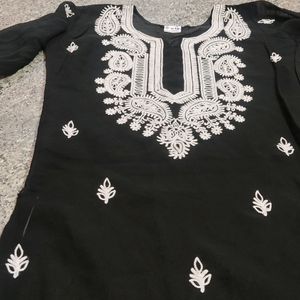 Chikankari Kurti