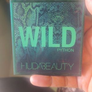 Huda Beauty Wild Python Eyeshadow Palette