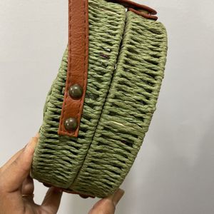 Graceful And Stylish Green Jute Sling Bag