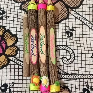 4 Wooden Colour Pencil