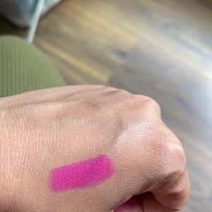 MAC Full Size Matte Lipstick Breathing Fire Shade