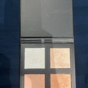 Revolution Pro 4K Highlighter Palette Rose Gold