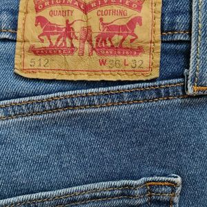 Levis Jeans