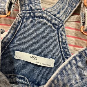 M&S  Tshirt And Denim Dungree Kskirt 6-8 Yr