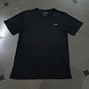 Black Tshirt For Women