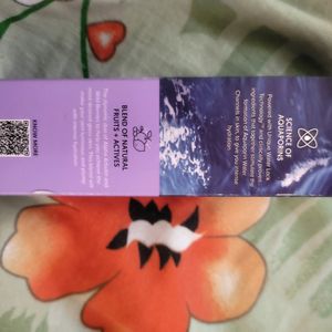 Aqualogica Illuminate Oil Free Moisturizer