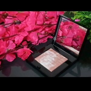 Bobbi Brown Highlighter