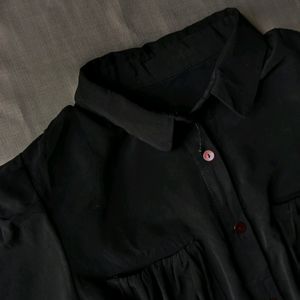 New Korean Black Puff Shoulder Shirt