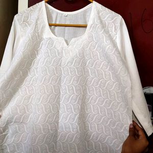 Straight White Chikankari Print Kurta