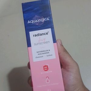 Aqualogica Pink Suncreen