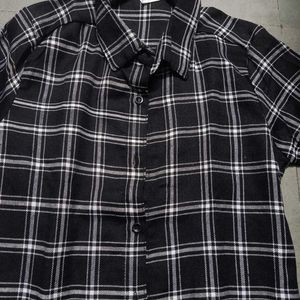 Black And White Checked Full Sleeves Shirt