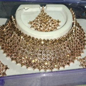 Golden Jewellery Set