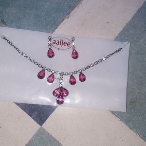 Pink Diamond Necklace With Earrings