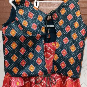 Multi colored Lehenga Choli Duppatta Set (6-8yrs)