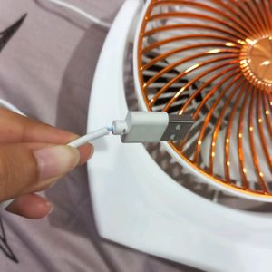 USB Table Fan