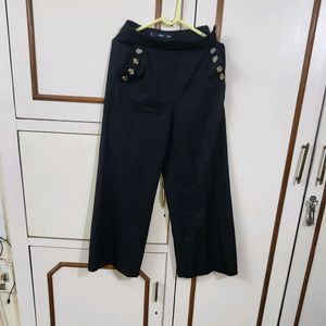 Statement Black  Mango Trousers