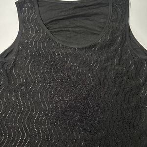 Sleeveless Black Top For Girls