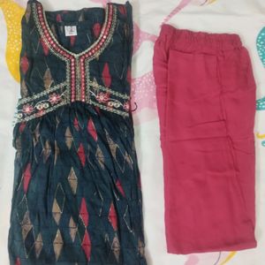 Kurta Sets For Women