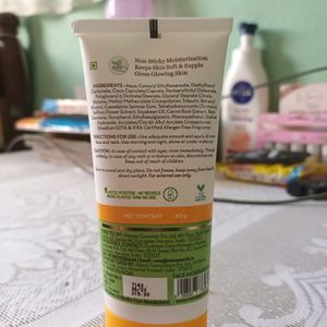 Mama Earth Moisturizer