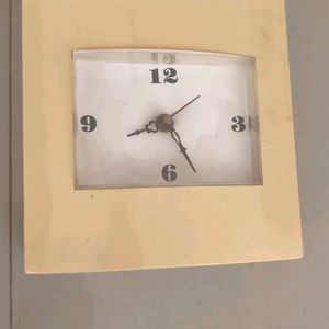 Wall Clock With Secret Storage