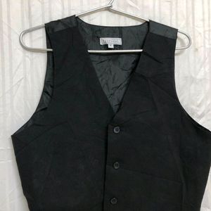 Protocol Black Vest