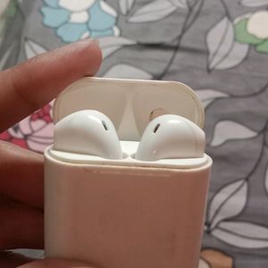 i12 Earbuds White