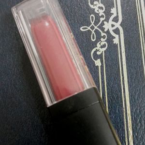 SUGARCosmetics SmudgeMe Not LiquidLipstick(unused)