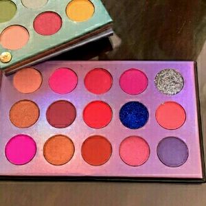 Eyeshadow palette