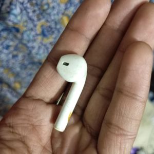 Bluetooth Buds Right Side